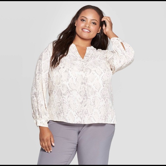 Popover Blouse Ava Viv | Poshmark